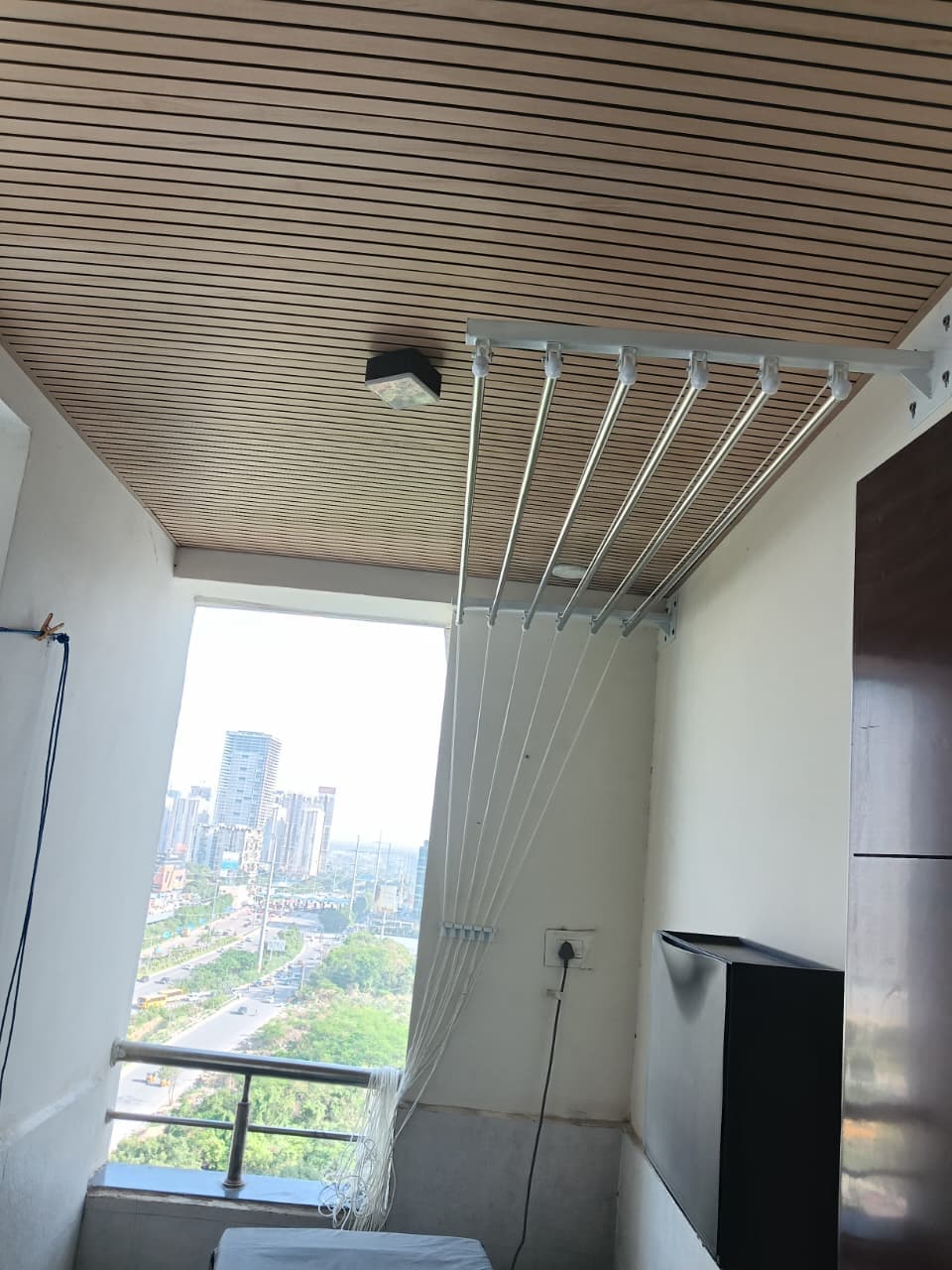 Apartment cloth drying hanger installation