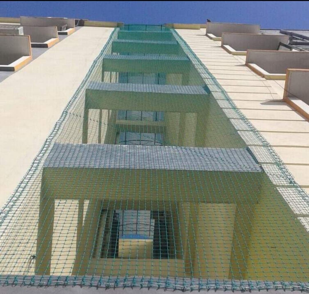 Building shaft and duct-area safety net installation